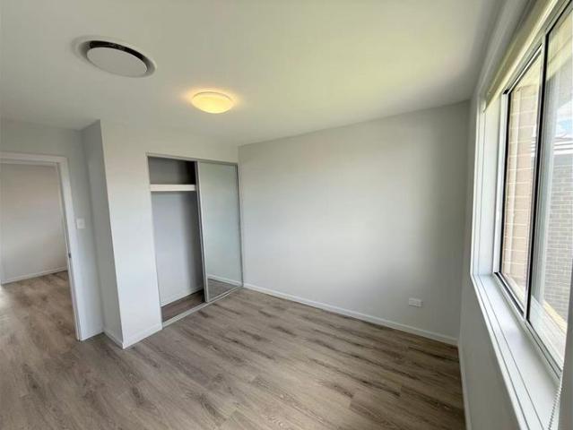 Brand New Stylish & Spacious 4 Bedroom Family Home
