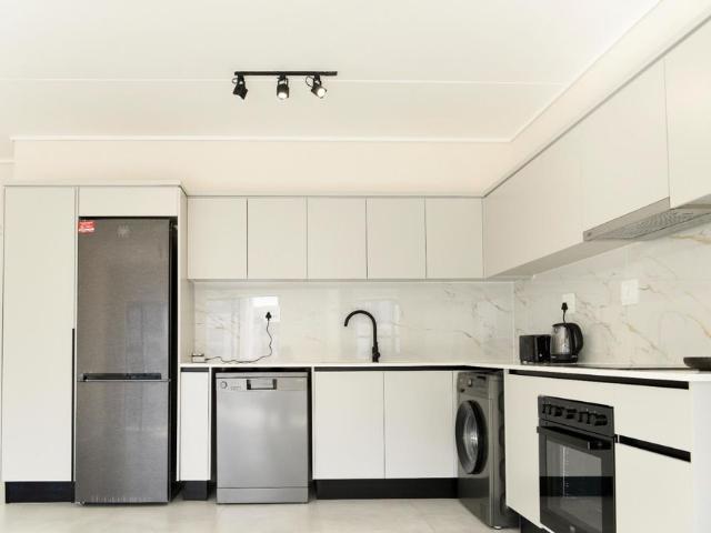 Brand New Pet Friendly Apartment with Stunning Durbanville Hills Views