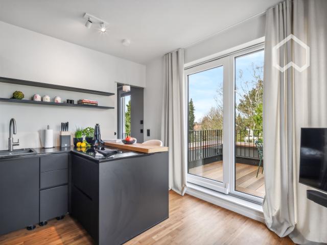 Brand new penthouse with roof terrace and Cleaningservice 5 minutes to UKE
