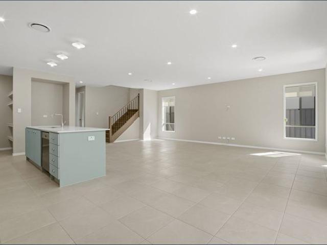 Brand New Premium Family Home – First Occupancy
