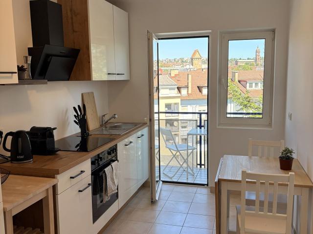 Brand new premium furnished designer apartment with balcony, A/C & panoramic city views, Pforzheim Amsterdam Apartments for Rent