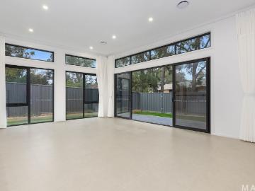 Brand New. Prime Flynn Location