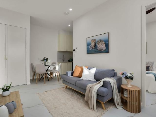 Brand New Private Two Bedroom Granny Flat