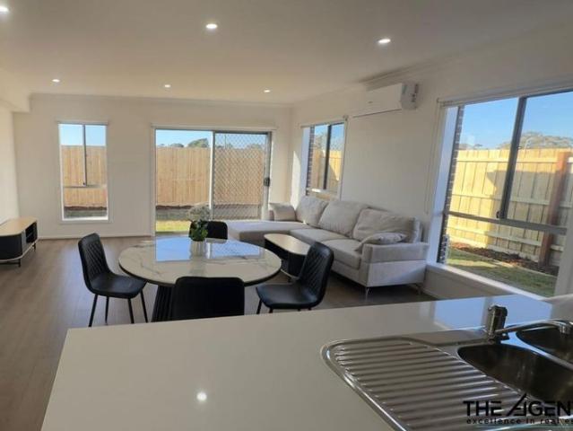 Brand New Private Ensuite Rooms | 5 Bedroom Rooming House | Morwell | All bills included
