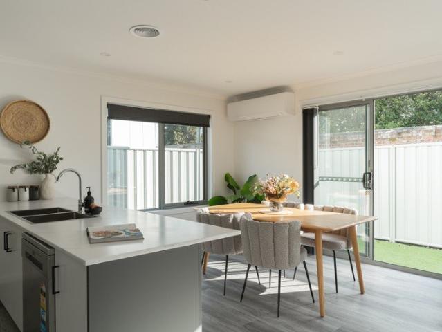 Brand new, private location, stunning outlook to Franklin House