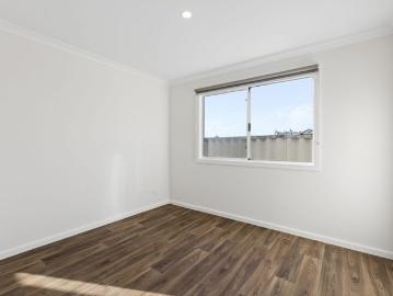 Brand New & Private Self Contained One Bedroom Living