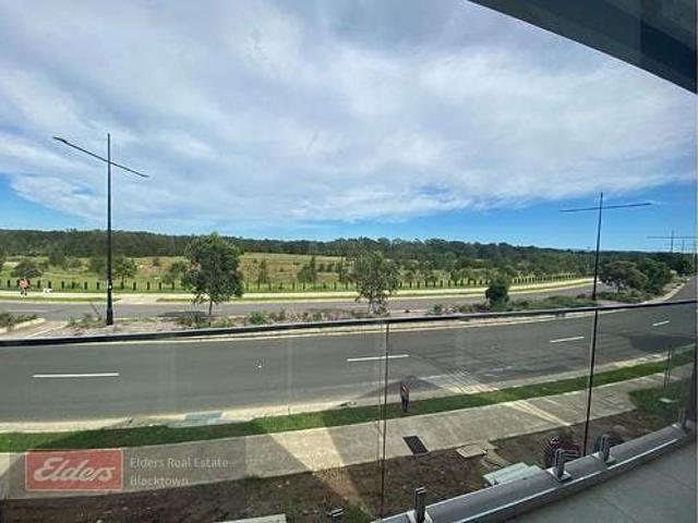 BRAND NEW PROPERTY 2 mins away from upcoming shopping centre