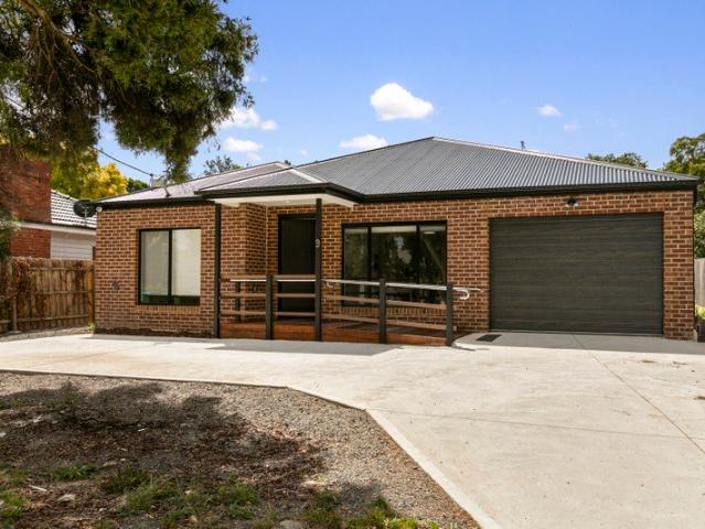 Brand new rooming house, modern & all bills included!