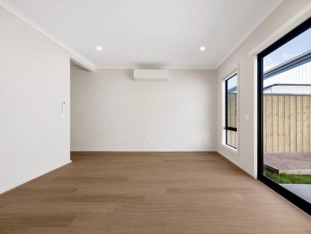 Brand New Ready To Move In!
