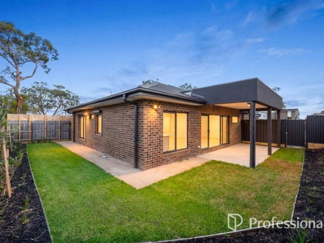 Brand New Family Living with Expansive Open Plan Space in the Heart of Knoxfield