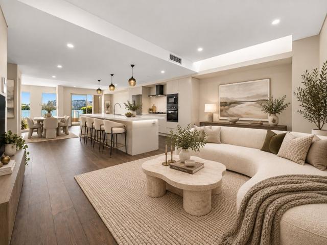 Brand New Renovated Waterfront Residence in Prestigious Pelican Quays