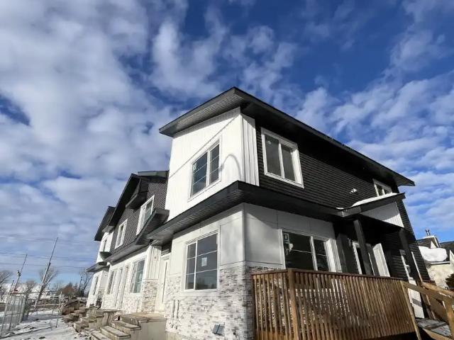 BRAND NEW RENTAL IN PARKALLEN!