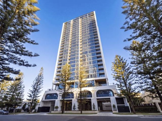 Brand New Residence Heart of Broadbeach