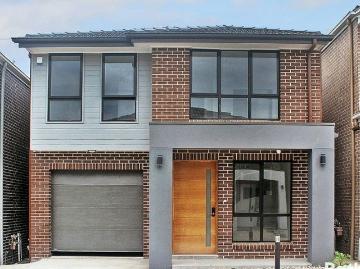 BRAND NEW TOWNHOUESE SECURE WITH 5% DEPOSIT READY TO INSPECT