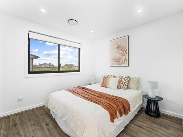 BRAND NEW TOWNHOUESES & VILLA SECURE WITH 5% DEPOSIT READY TO INSPECT SITE