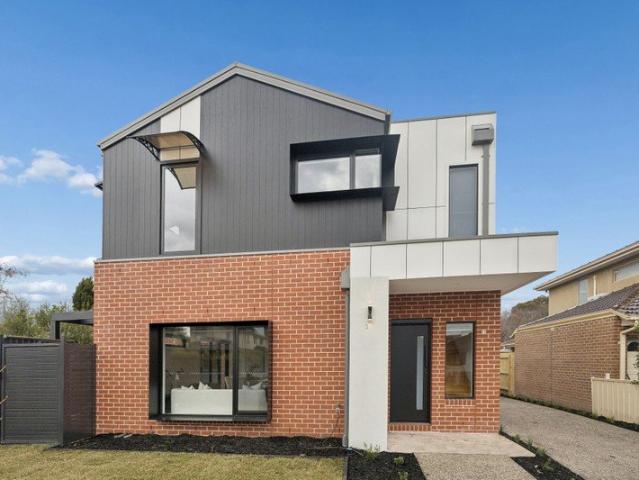Brand New Townhouse Offering Modern Low Maintenance Living