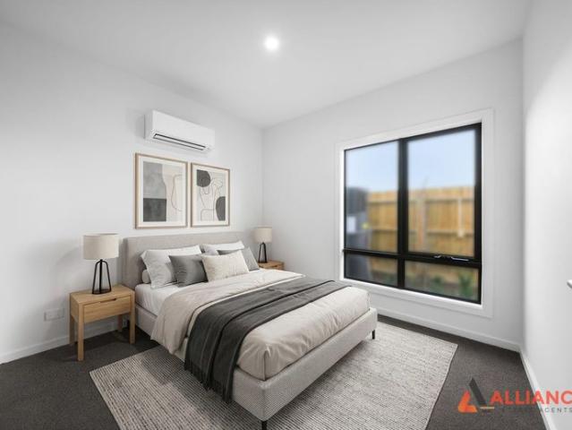 Brand New Townhouse Offering Convenience & Modern Living