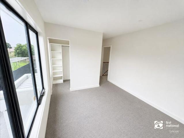 Brand New Townhouse for Rent in the Heart of St Albans