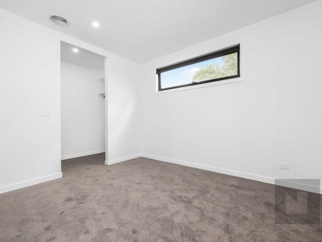 Brand New Townhouse Heart of Yarraville !