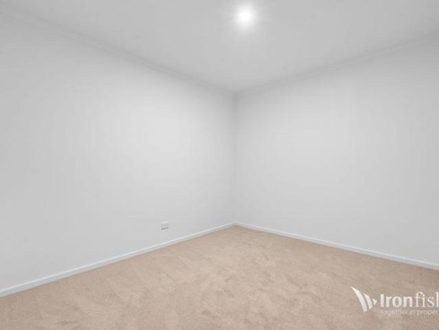 Brand new townhouse in Lumina Estate