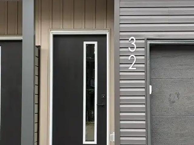 Brand New Townhouse in Windermere — 2 Bedrooms Townhouse