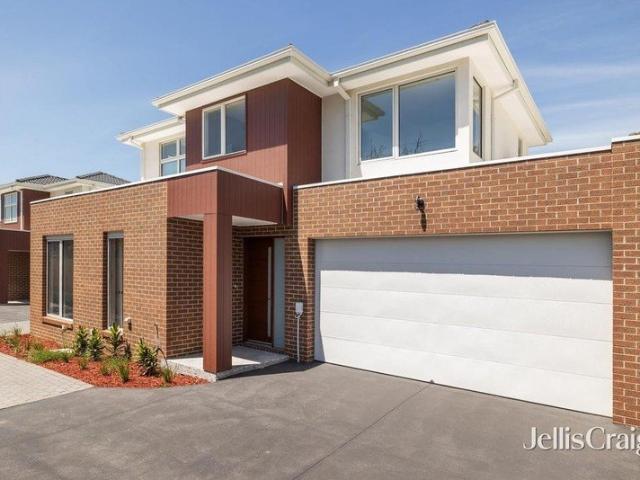 Brand New Townhouse with Dandenong Ranges Views