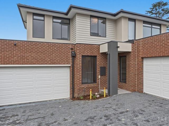 Brand New Townhouse with Dandenong Views Stylish Low Maintenance Living