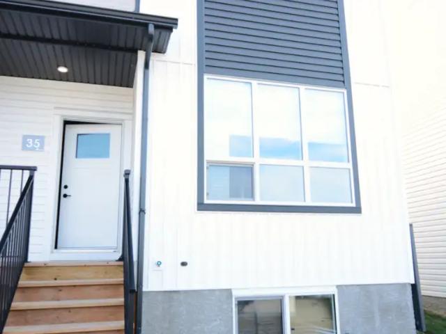 Brand New Townhouse with lots of Storage!