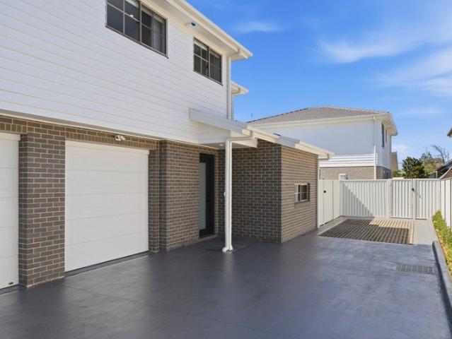 Brand New Townhouse with Security Access in Boutique Complex