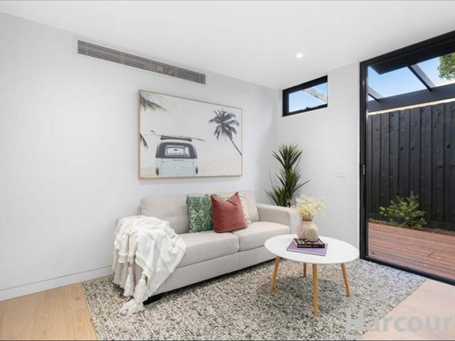 Brand New Townhouse with Stylish Interiors in Prime Location 6 month lease