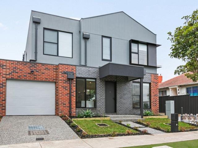 Brand New Townhouses Offering Space, Style & Convenience