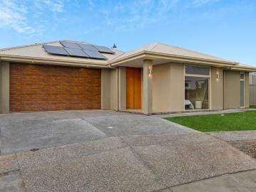 Brand New Torrens Titled Home with 6kW Solar Ideal for FHBs, Investors & Downsizers