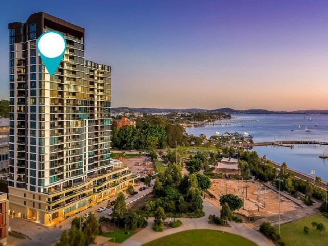 Brand New The Waterfront Apartment with Panoramic Water Views