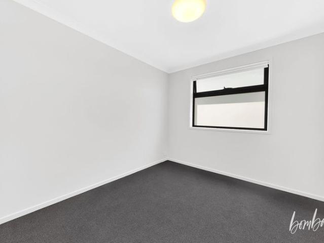 Brand New Three Bedroom Townhouse in Mickleham