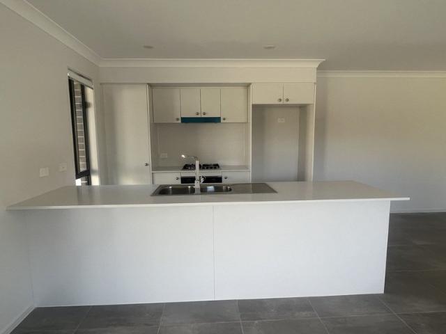 Brand new three bedroom villa located in popular Wyndham Ridge Estate of Greta
