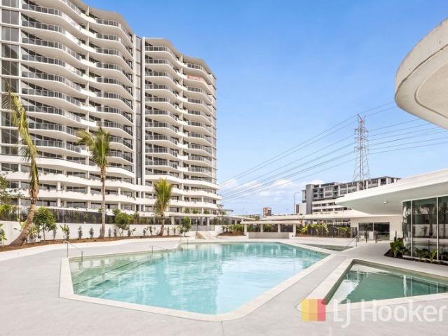 Brand New Three Bedroom Apartment in Cascade Residences Available Now
