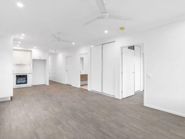 BRAND NEW THREE BEDROOM DUPLEX