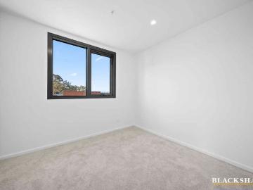 Charming Two Bedroom Apartment In Prime Location