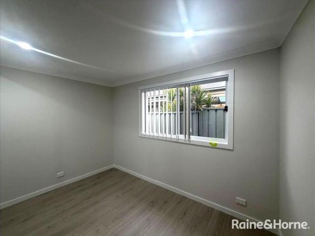 Brand New Two Bedroom Granny Flat in Glenfield for lease!