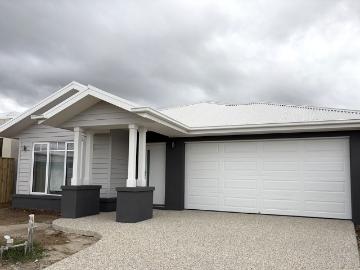 BRAND NEW, TWO LIVING, FOUR BEDROOM HOME IN KINGSTON HAVEN ESTATE