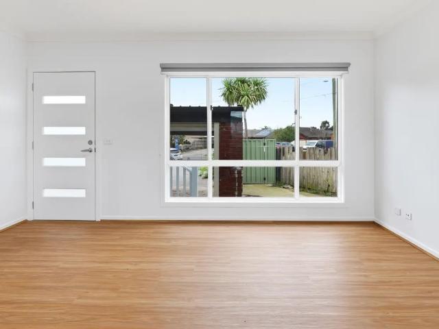 BRAND NEW UNIT FOR RENT