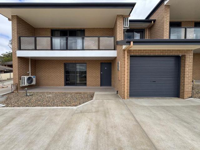 Brand New Unit in Modern Complex