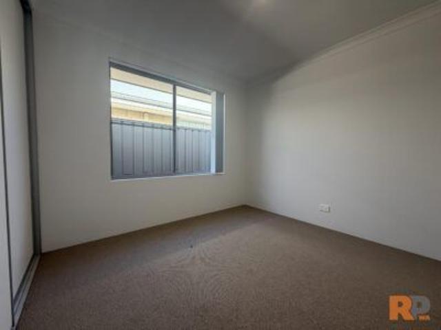 Brand New Units in the Heart of Greenfields