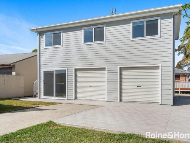 Brand New Upper Level Granny Flat with Water Views and Parking