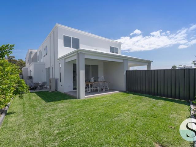 Brand Spanking New, Fabulous, Family Size Home with 2 Living Areas, North Facing Easy Care Grounds, Great Rental Return Potential & Depreciation!