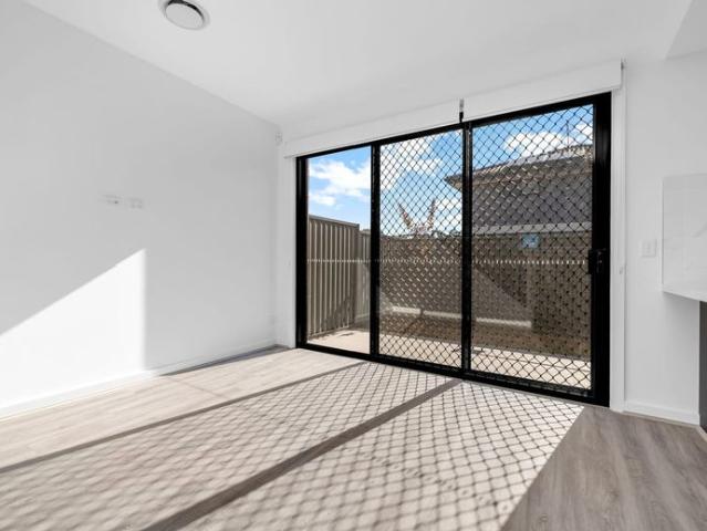 Brandnew Townhouse with Premium Finishes