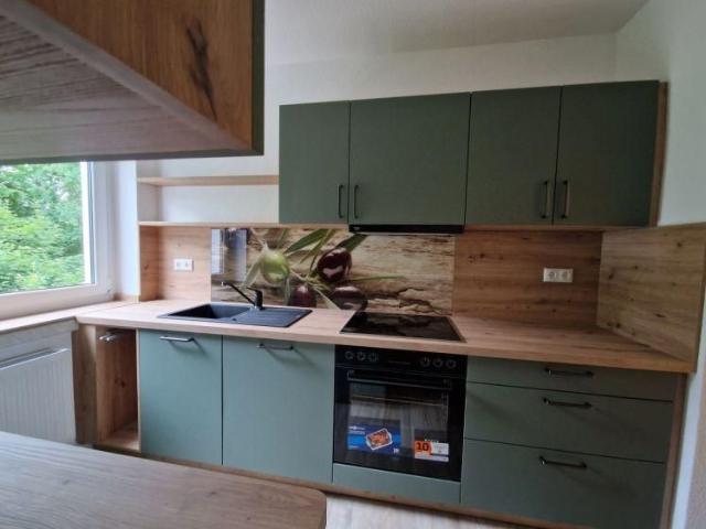 # Brandneue Wohnung mit komplett neuer Einbauküche #