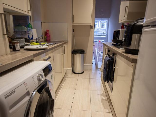 Brandon Grove, Newcastle Upon Tyne NE2, 5 bed terraced house to rent, £2,925 pcm | PrimeLocation