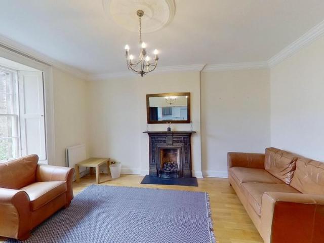 Brandon Street, Edinburgh, EH3 2 bed flat to rent £1,640 pcm £378 pw