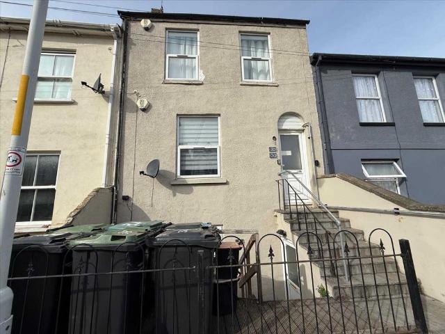 Brandon Street, Gravesend 1 bed apartment to rent £950 pcm £219 pw